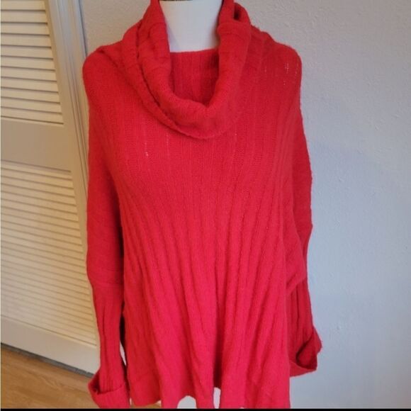 NWT Hyfve Red Cowl Neck Oversized Cozy Sweater RED A FABULOUS - Picture 1 of 7
